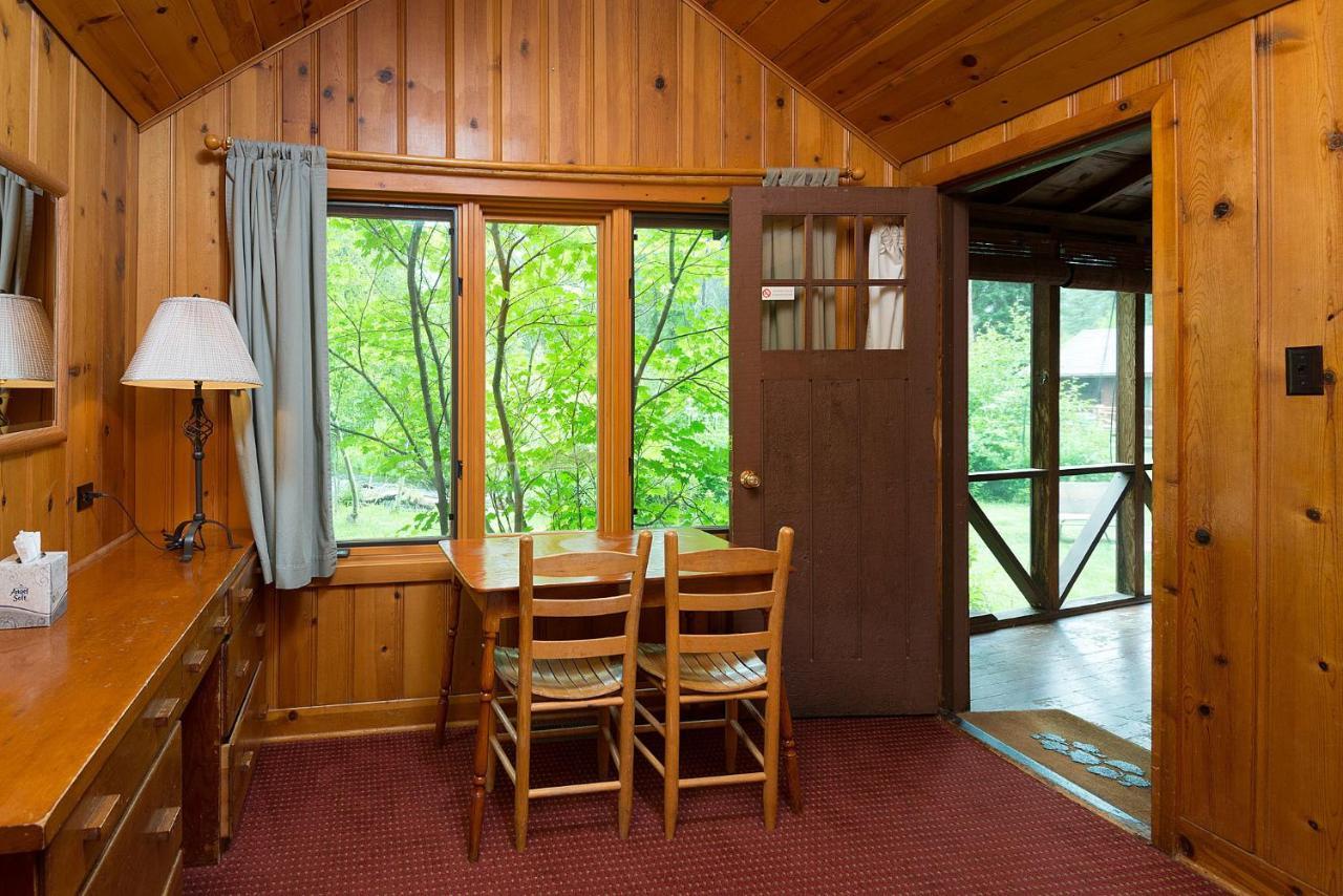 Lake Creek Lodge Bend Exterior foto